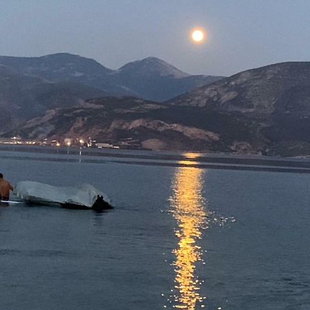 Porto Arimar Hotel Antikyra Eksteriør bilde